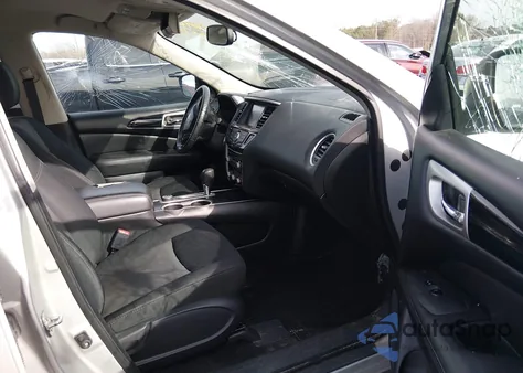 2018 Nissan Pathfinder Sv z USA, uszkodzony, nr VIN 5N1DR2MM5JC642855